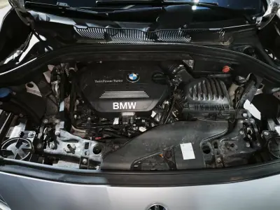 BMW 218 Active Tourer 2014 - 15990 EUR, 215870 km - AUTO.MOTO.pt - 215870km - foto 24 de 33