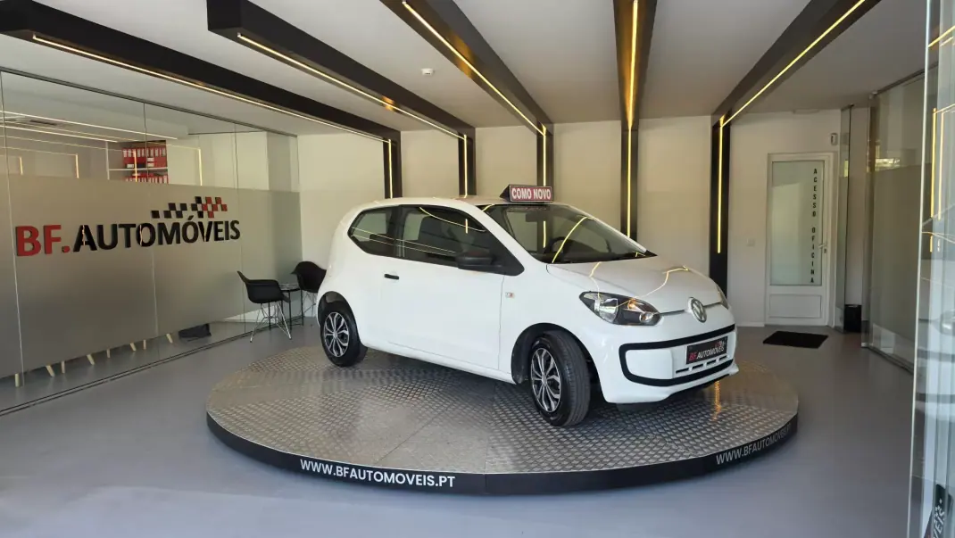 Volkswagen Up! 2016 - 8500 EUR, 79613 km - 79613km - foto 5 de 49
