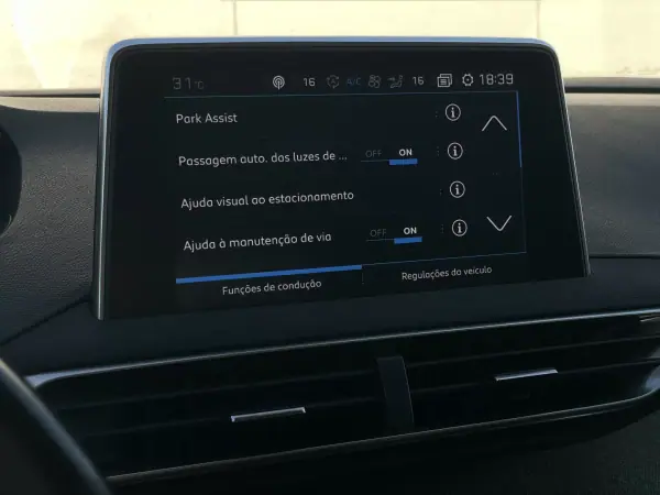 Peugeot 5008 2019 - 15490 EUR, 228000 km - AUTO.MOTO.pt - 228000km - foto 29 de 42