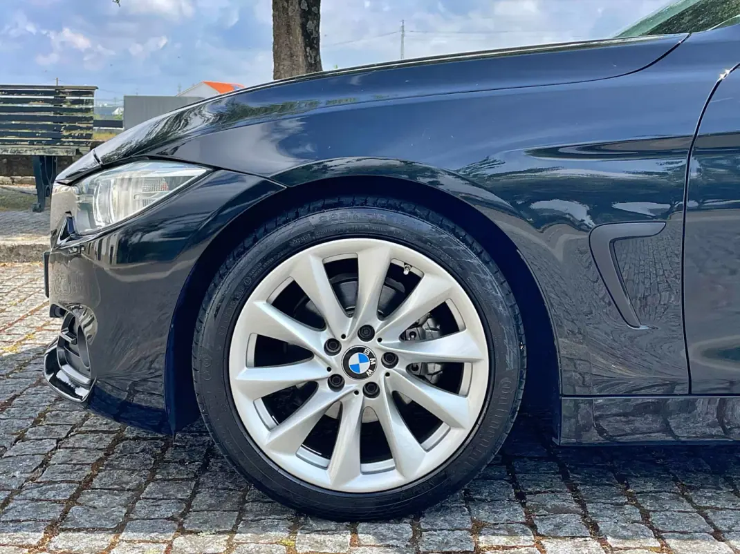 BMW 418 Gran Coupé 2015 - 19900 EUR, 87000 km - AUTO.MOTO.pt - 87000km - foto 12 de 35