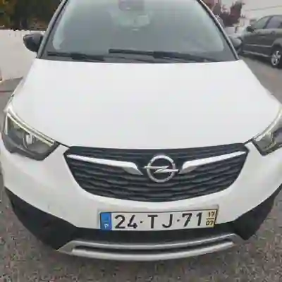 Opel Crossland 2017 - 7500 EUR, 240000 km - foto 4 de 14