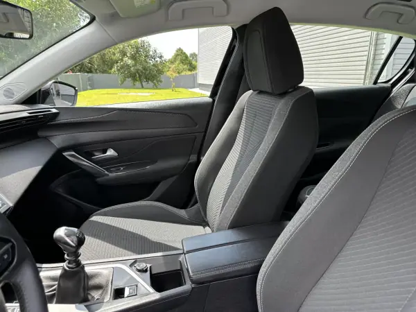 Peugeot 308 2022 - 22500 EUR, 170000 km - AUTO.MOTO.pt - 170000km - foto 50 de 60
