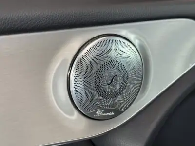 Mercedes-Benz GLC 250 2016 - 34990 EUR, 117193 km - AUTO.MOTO.pt - 117193km - foto 17 de 23