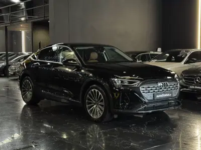 Audi Q8 e-Tron Sportback 2024 - 59990 EUR, 24200 km - AUTO.MOTO.pt - 24200km - foto 4 de 34
