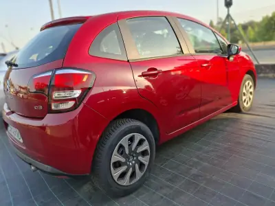 Citroën C3 2017 - 13500 EUR, 120000 km - AUTO.MOTO.pt - 120000km - foto 7 de 11