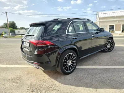 Mercedes-Benz GLE 350 2022 - 53950 EUR, 156079 km - AUTO.MOTO.pt - 156079km - foto 2 de 10