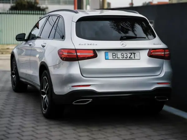 Mercedes-Benz GLC 250 2019 - 31950 EUR, 169900 km - AUTO.MOTO.pt - 169900km - foto 5 de 36