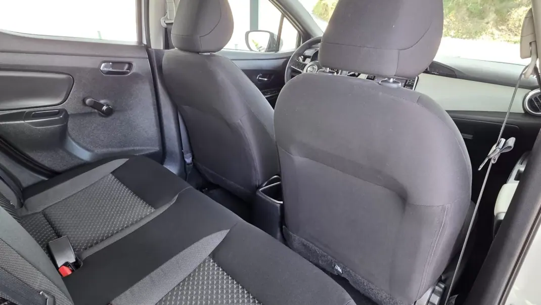 Nissan Micra 2019 - 12950 EUR, 71000 km - AUTO.MOTO.pt - 71000km - foto 15 de 18