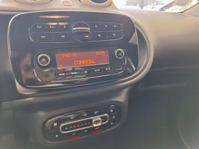 Smart ForFour 2015 - 8490 EUR, 97000 km - 97000km - foto 7 de 14