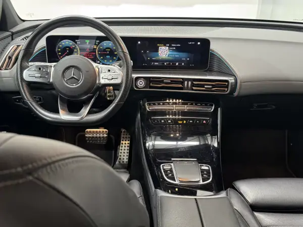 Mercedes-Benz EQC 400 2020 - 33990 EUR, 130000 km - AUTO.MOTO.pt - 130000km - foto 24 de 39