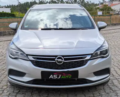 Opel Astra Sports Tourer 2018 - 6950 EUR, 251900 km - 251900km - foto 3 de 21