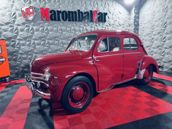 Renault 4 1956 - 16990 EUR, 63063 km - AUTO.MOTO.pt - 63063km - foto 12 de 29
