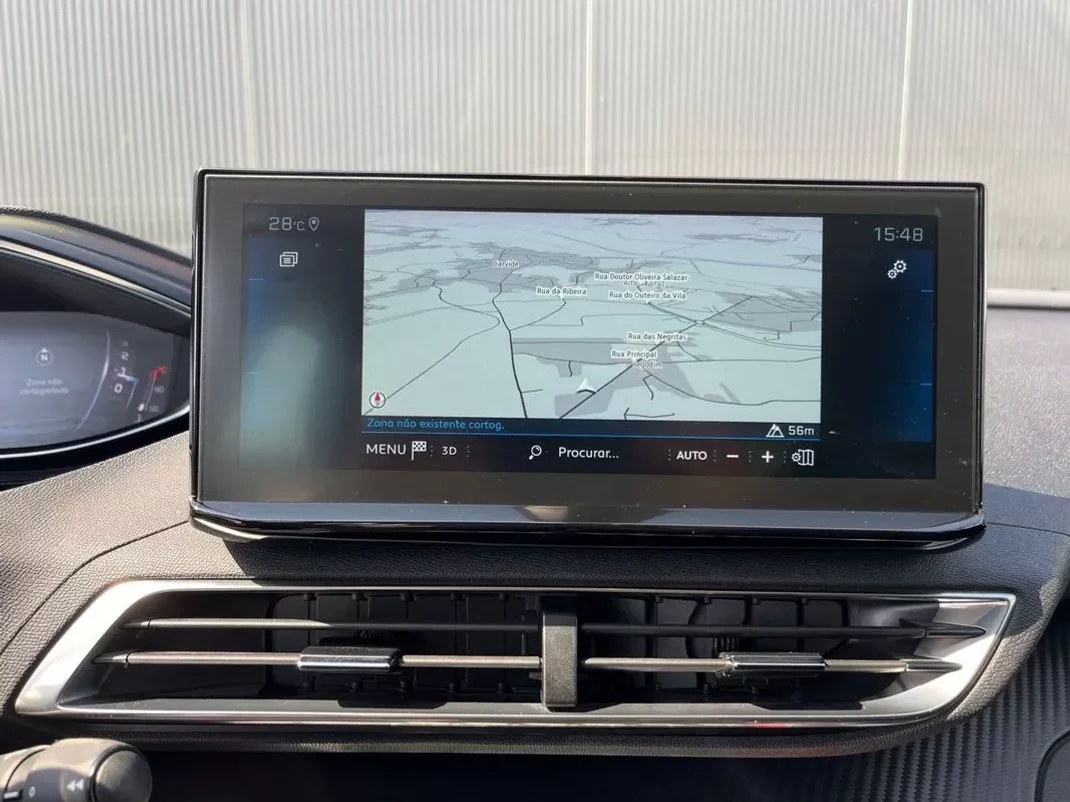 Peugeot 3008 2021 - 20490 EUR, 94000 km - AUTO.MOTO.pt - 94000km - foto 19 de 27