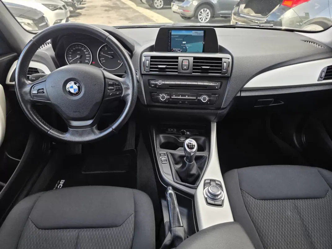 BMW 116 2014 - 11990 EUR, 180000 km - AUTO.MOTO.pt - 180000km - foto 19 de 32