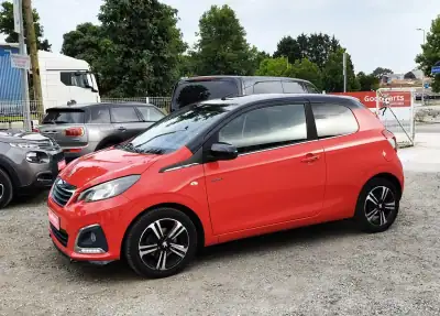 Peugeot 108 2017 - 9600 EUR, 46200 km - AUTO.MOTO.pt - 46200km - foto 6 de 23