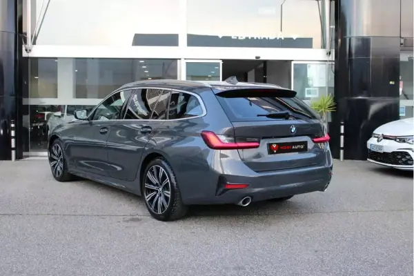 BMW 320 2020 - 27900 EUR, 126761 km - AUTO.MOTO.pt - 126761km - foto 2 de 22