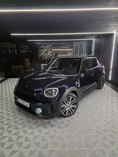 MINI Countryman 2022 — foto 2 de 33