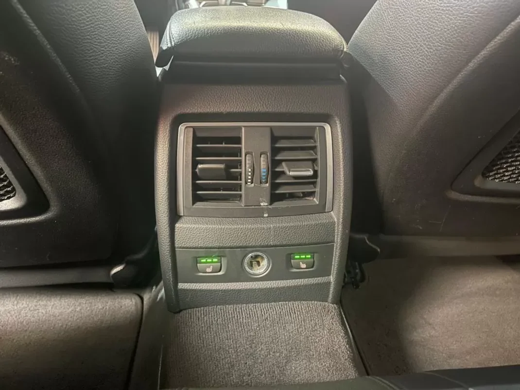 BMW 420 Gran Coupé 2016 - 22999 EUR, 160000 km - AUTO.MOTO.pt - 160000km - foto 46 de 54