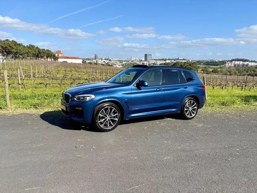 BMW X3 2018 - 36500 EUR, 69628 km - AUTO.MOTO.pt - 69628km - foto 2 de 32