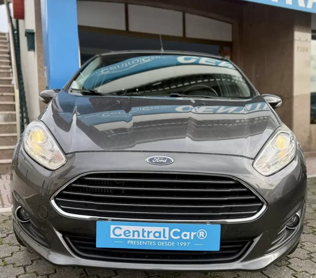 Ford Fiesta 2016 - 9950 EUR, 92000 km - AUTO.MOTO.pt - 92000km - foto 3 de 26