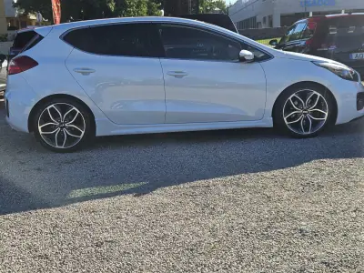 Kia Ceed 2015 - 15900 EUR, 113000 km - 113000km - foto 7 de 31