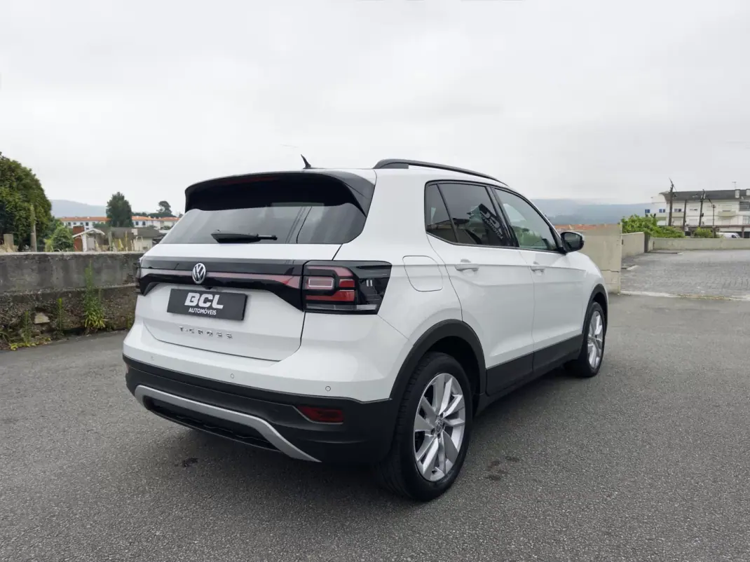 Volkswagen T-Cross 2019 - 17990 EUR, 105000 km - 105000km - foto 7 de 39