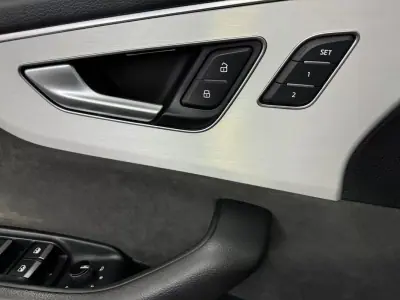 Audi Q8 2019 - 60000 EUR, 180000 km - AUTO.MOTO.pt - 180000km - foto 21 de 36
