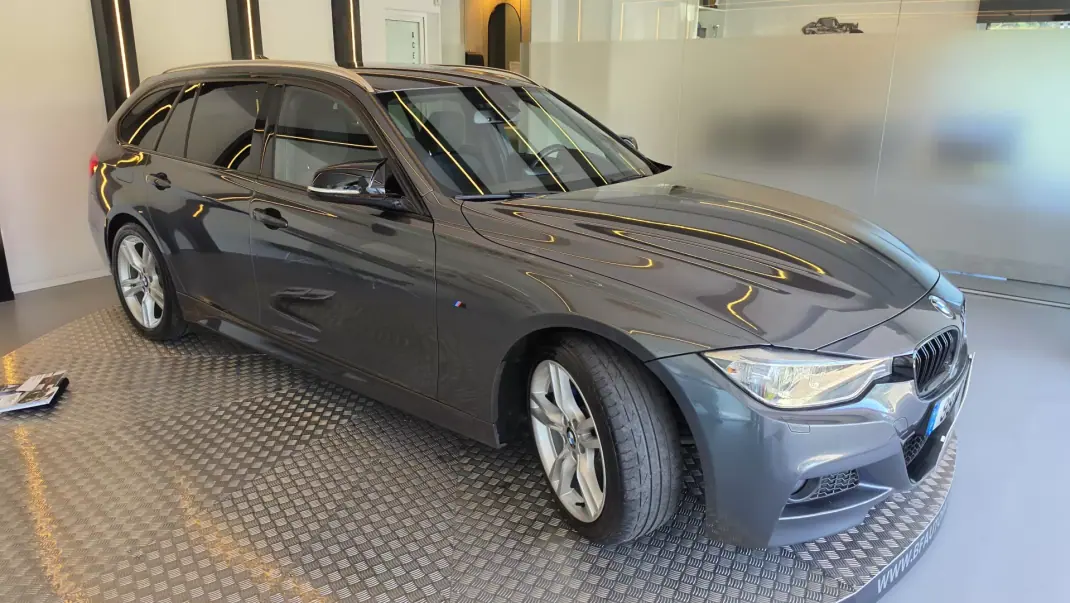 BMW 318 2013 - 18900 EUR, 160296 km - AUTO.MOTO.pt - 160296km - foto 20 de 59