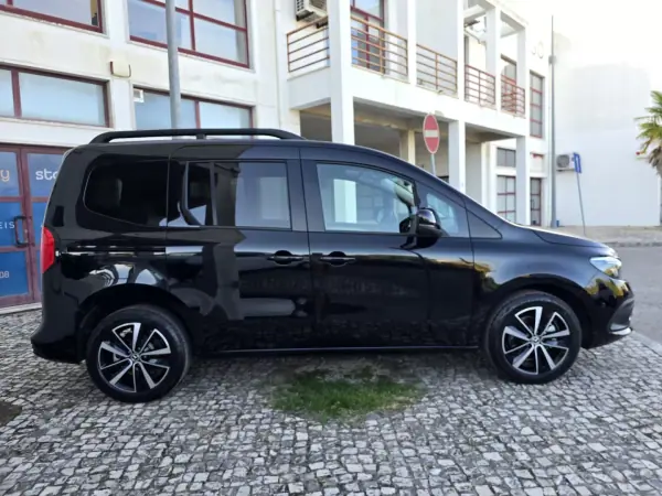 Mercedes-Benz EQT 2024 - 29450 EUR, 73 km - AUTO.MOTO.pt - 73km - foto 2 de 20