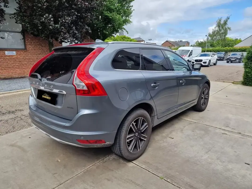 Volvo XC 60 2017 - 19790 EUR, 144487 km - 144487km - foto 8 de 14