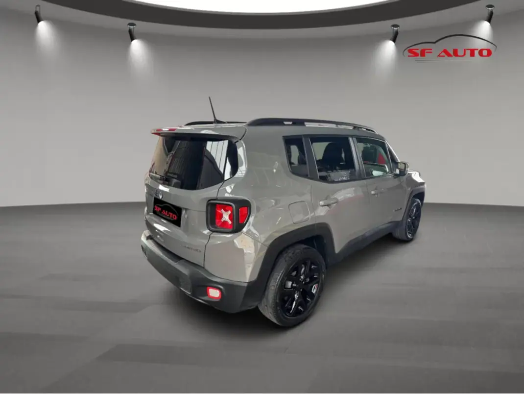 Jeep Renegade 2022 - 20490 EUR, 84266 km - AUTO.MOTO.pt - 84266km - foto 6 de 18