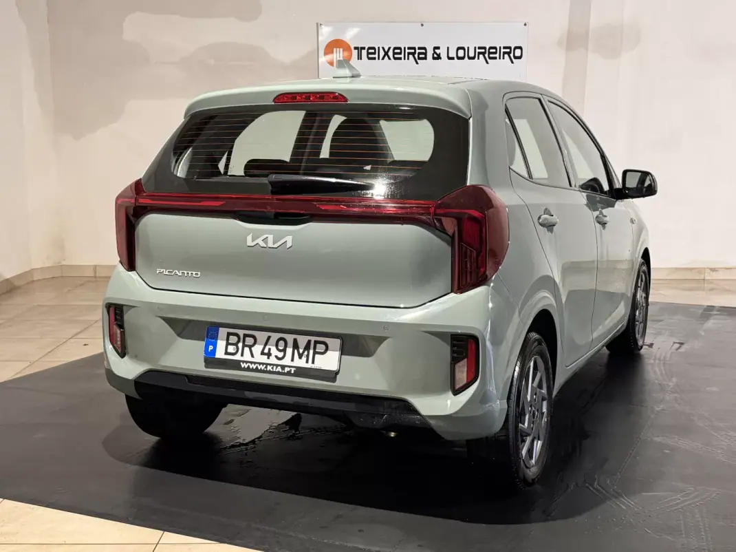 Kia Picanto 2025 - 15490 EUR, 20376 km - AUTO.MOTO.pt - 20376km - foto 5 de 23