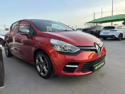 Renault Clio 2014 - 10947 EUR, 134000 km - AUTO.MOTO.pt - 134000km - foto 4 de 23