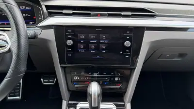 Volkswagen Arteon Shooting Brake 2022 - 24999 EUR, 171121 km - AUTO.MOTO.pt - 171121km - foto 25 de 33