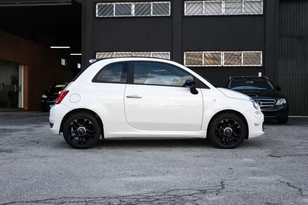 Fiat 500C 2021 - 11600 EUR, 114000 km - AUTO.MOTO.pt - 114000km - foto 2 de 34