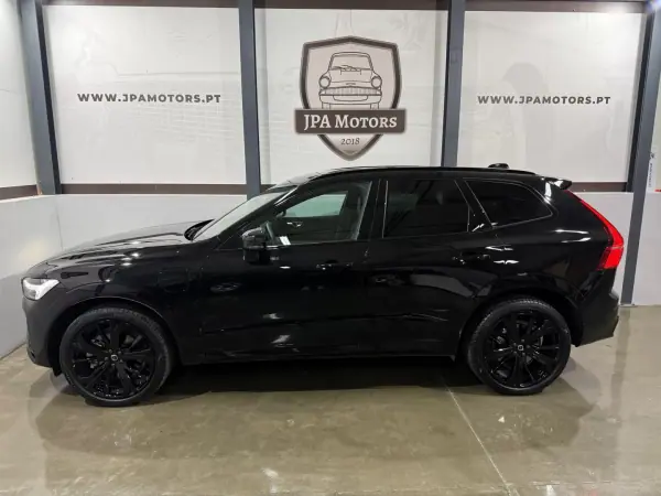 Volvo XC 60 2024 - 56900 EUR, 11000 km - AUTO.MOTO.pt - 11000km - foto 11 de 40