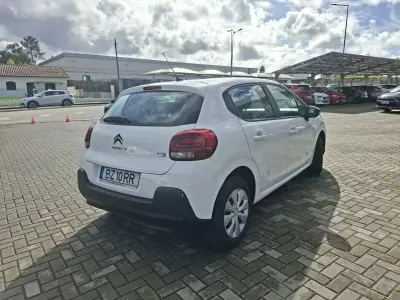 Citroën C3 2019 - 12000 EUR, 121500 km - AUTO.MOTO.pt - 121500km - foto 6 de 31