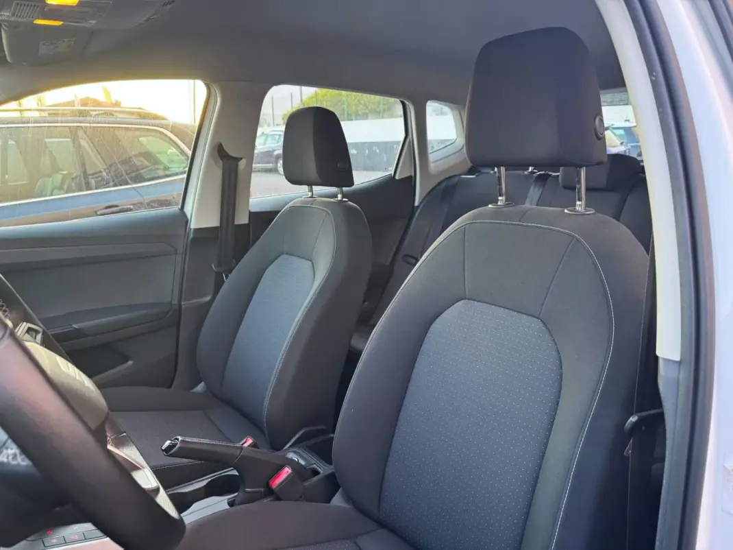 SEAT Arona 2024 - 19990 EUR, 45700 km - AUTO.MOTO.pt - 45700km - foto 10 de 16