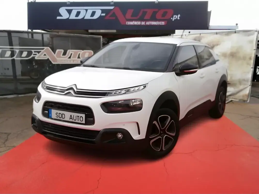 Citroën C4 Cactus 2020 - 11600 EUR, 185708 km - AUTO.MOTO.pt - 185708km - foto 2 de 26