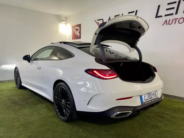 Mercedes-Benz 2025 - 57500 EUR, 8000 km - AUTO.MOTO.pt - 8000km - foto 53 de 56