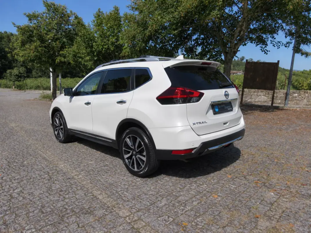 Nissan X-Trail 2017 - 18990 EUR, 179000 km - 179000km - foto 5 de 54