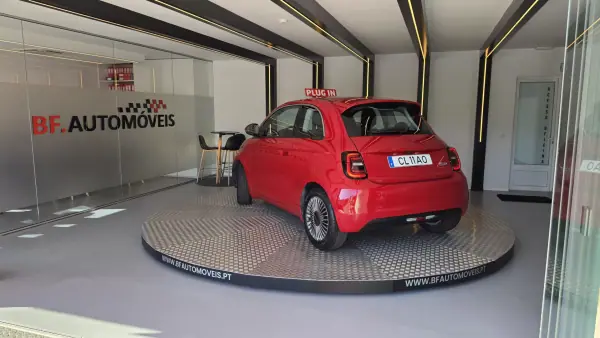 Fiat 500e Red 2023 Elétrico