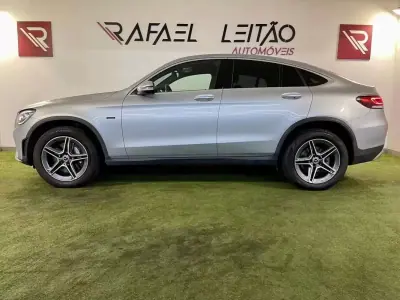 Mercedes-Benz GLC 300 2020 - 43750 EUR, 97000 km - AUTO.MOTO.pt - 97000km - foto 10 de 32