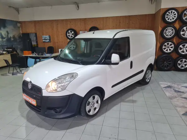 Fiat Doblo 2012 - 5900 EUR, 313000 km - AUTO.MOTO.pt - 313000km - foto 6 de 16