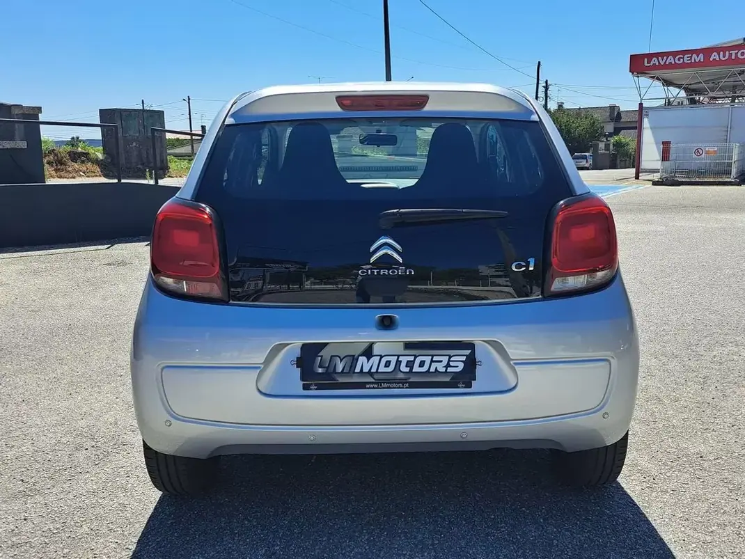 Citroën C1 2018 - 9500 EUR, 80000 km - AUTO.MOTO.pt - 80000km - foto 11 de 39