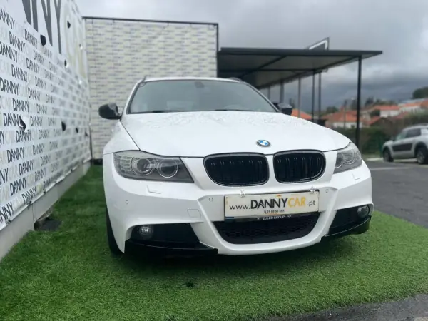 BMW 318 2011 - 14900 EUR, 196000 km - AUTO.MOTO.pt - 196000km - foto 3 de 16