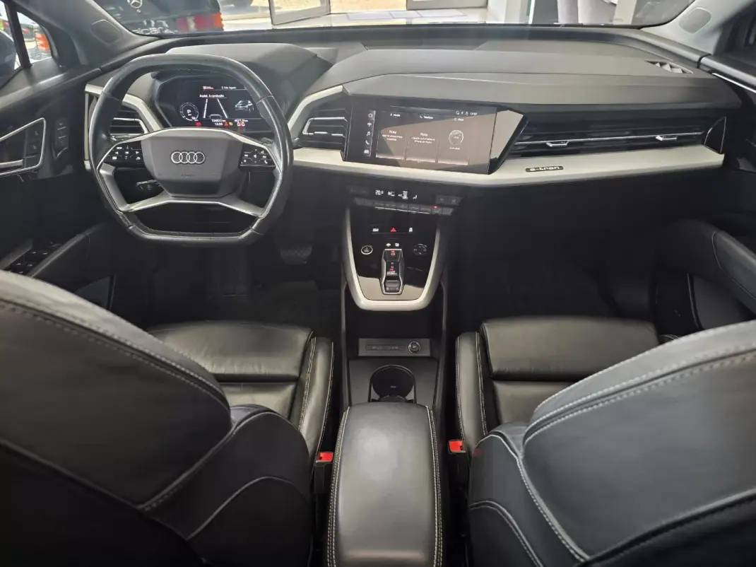 Audi Q4 e-tron 2021 - 26990 EUR, 104822 km - AUTO.MOTO.pt - 104822km - foto 23 de 33