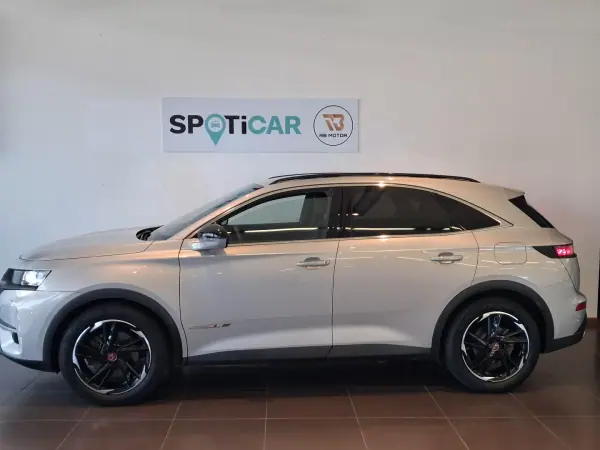 DS DS7 2022 - 27750 EUR, 56750 km - AUTO.MOTO.pt - 56750km - foto 6 de 36