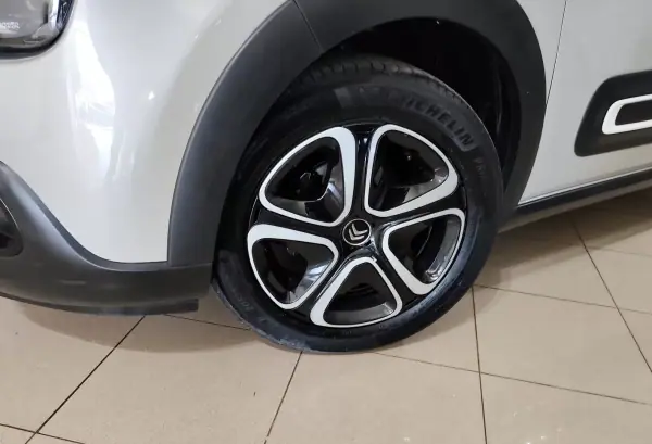 Citroën C3 2020 - 10990 EUR, 12000 km - AUTO.MOTO.pt - 12000km - foto 3 de 24