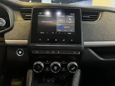 Renault Zoe 2020 - 15990 EUR, 67000 km - 67000km - foto 19 de 32